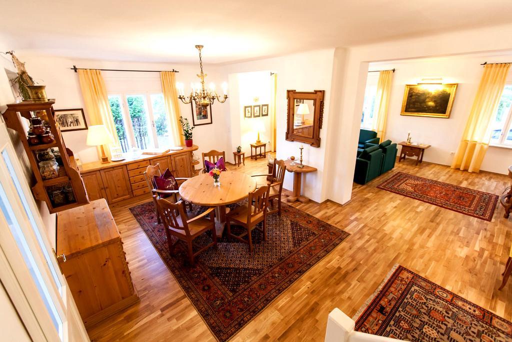 Engels Landhaus Suite Moerbisch Am See Ngoại thất bức ảnh