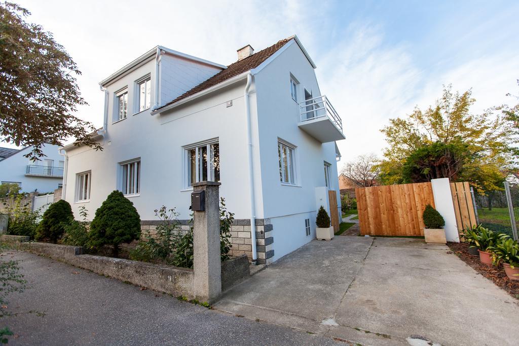 Engels Landhaus Suite Moerbisch Am See Ngoại thất bức ảnh